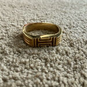 Tory Burch Fitbit bracelet gold